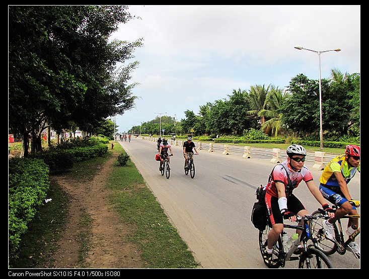 三亚车友为我们饯行