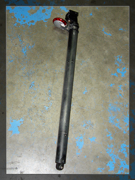 P8座管（灯不卖）