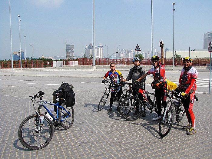 澳门车友和珠海车友带领我们游珠海