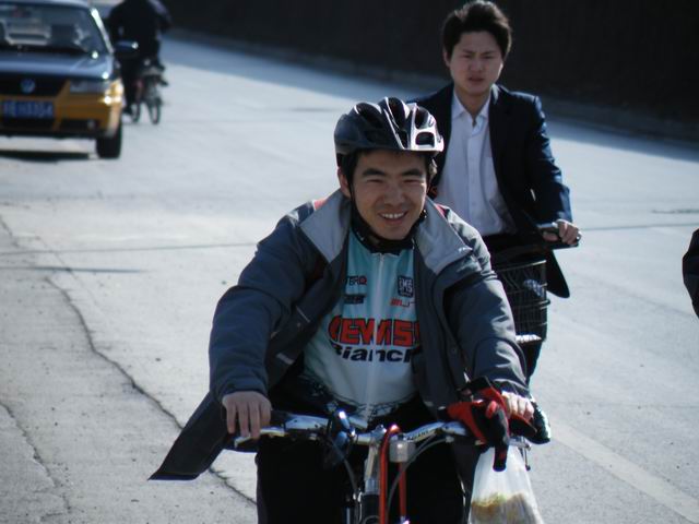 ROCK天真灿烂的发自内心的喜悦——“终于骑车去香山了！”