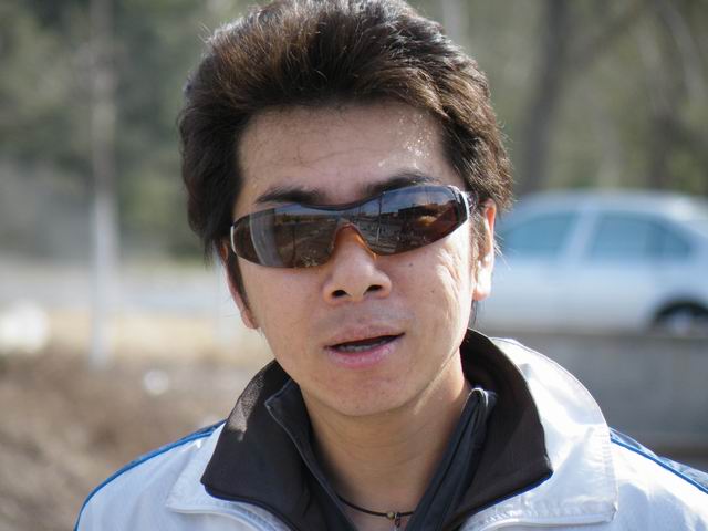 “够不够酷？！”