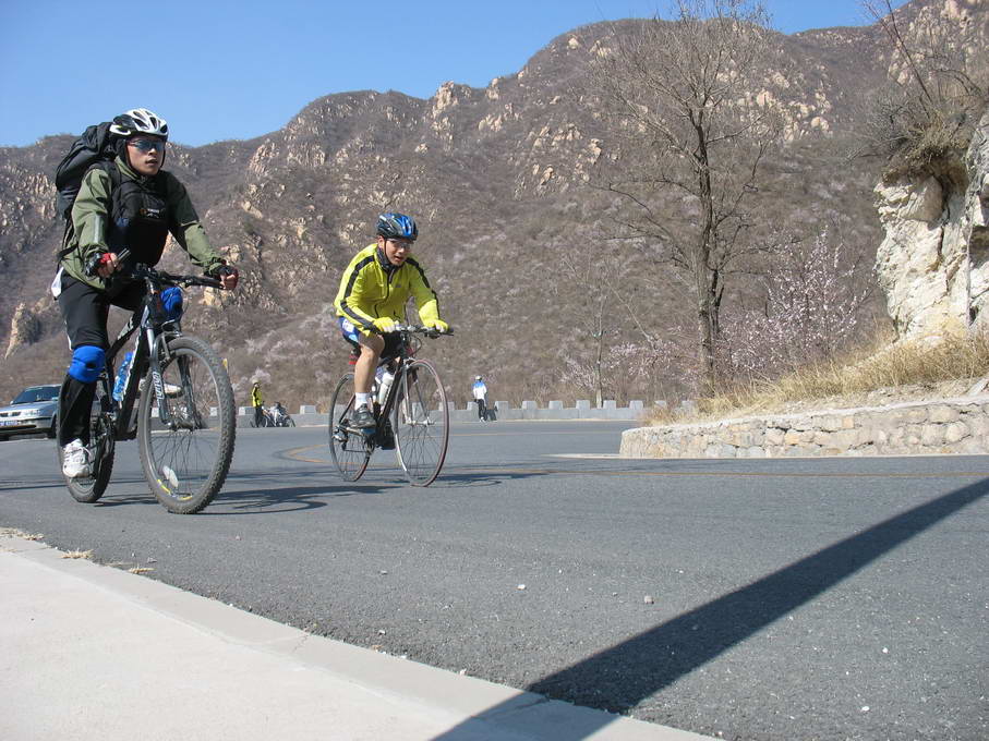 解字石负重的口水