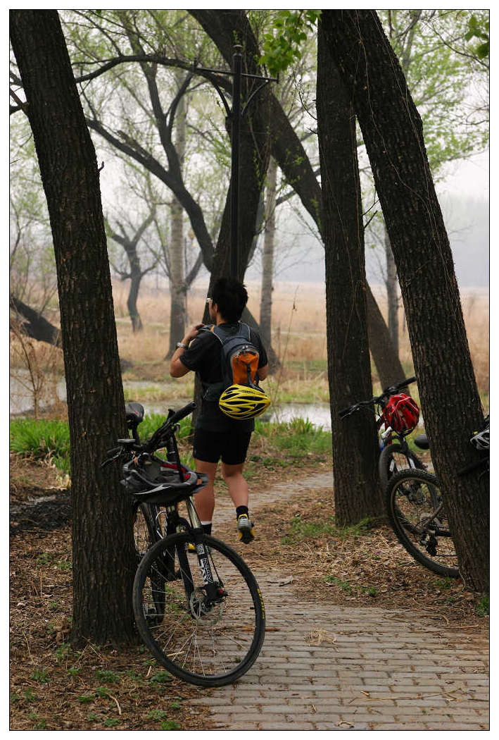 电力不足，回去充电