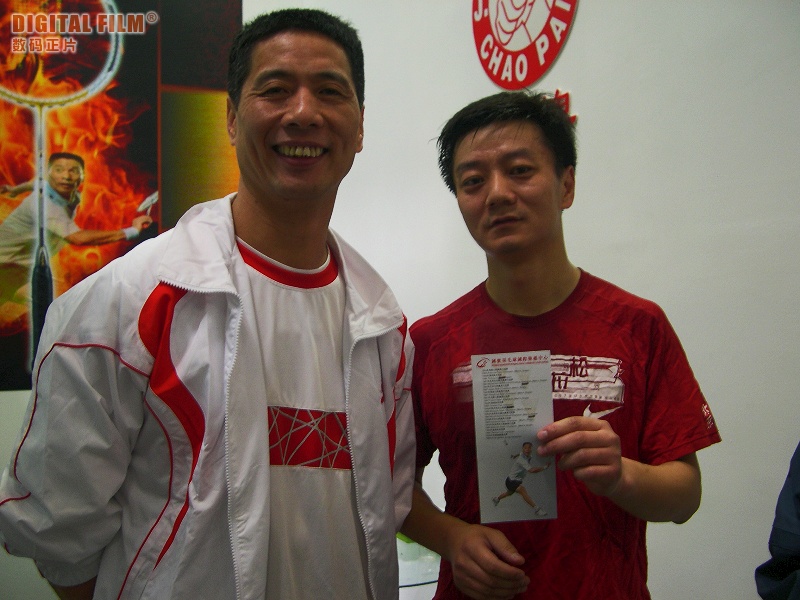 赛后，和偶像熊国宝教练合影