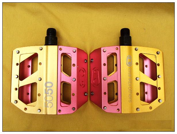 crankbrothers彩色脚踏