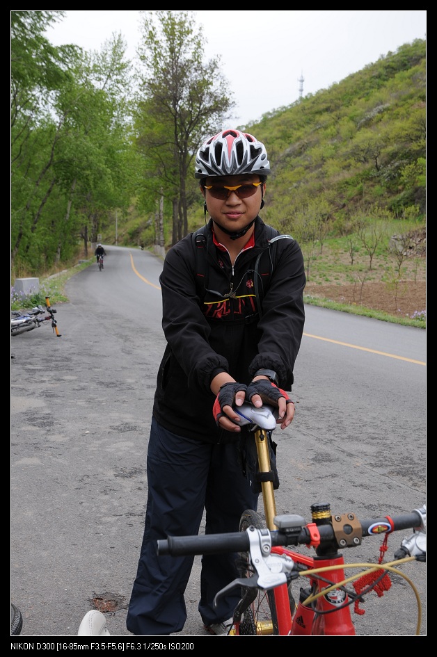 鄙视抢沙发的闪电