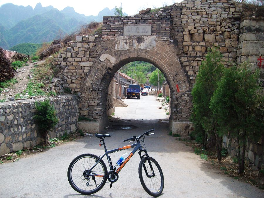 镇边城遗址---该保护了，要不就没了