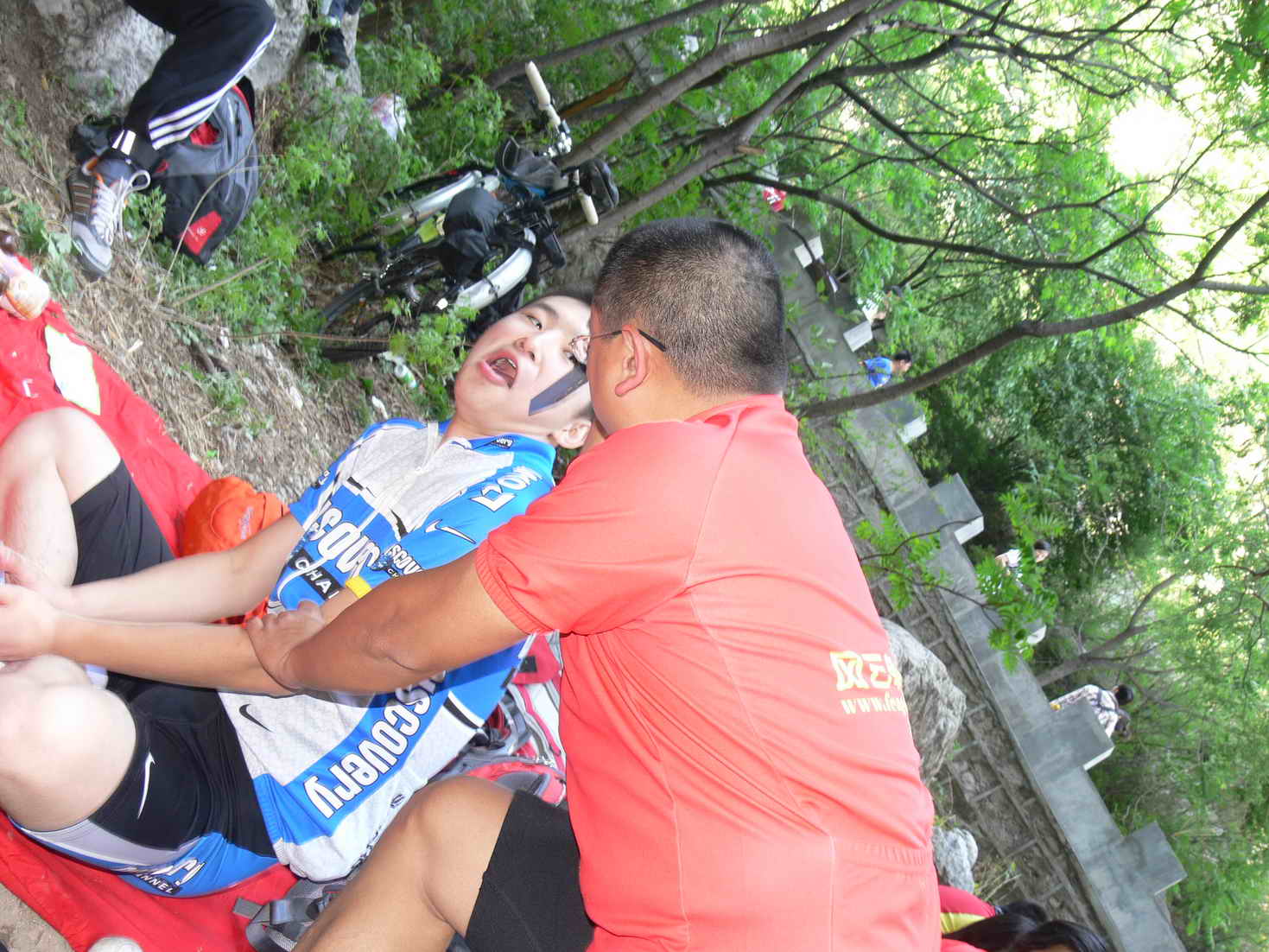 请大家看看吧，太阳都成这个样子了