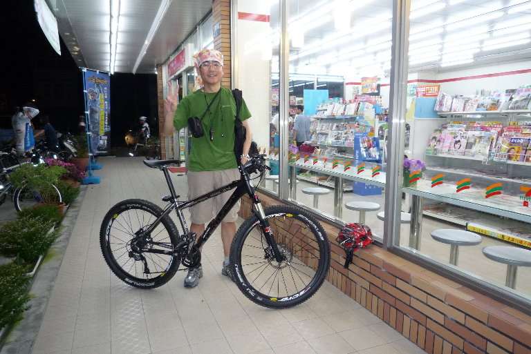 嘿嘿~ 小弟與賤車