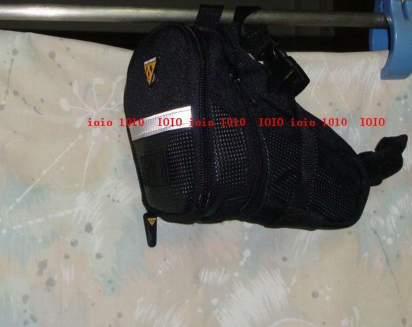 大款，中部有拉练调节长度