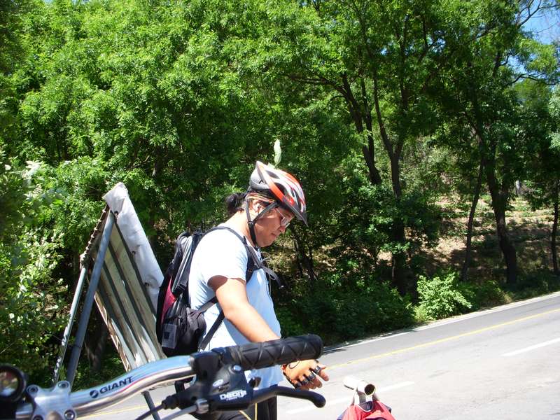 小T要似乎急于脱手