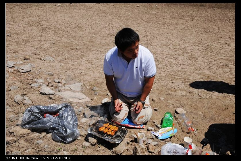 典型的跪式服务