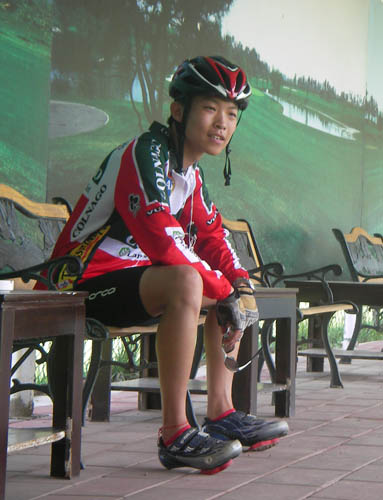 当天过生日的奥特曼，生日快乐！