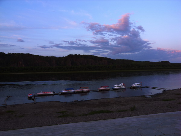 黑龙江对岸就是俄罗斯