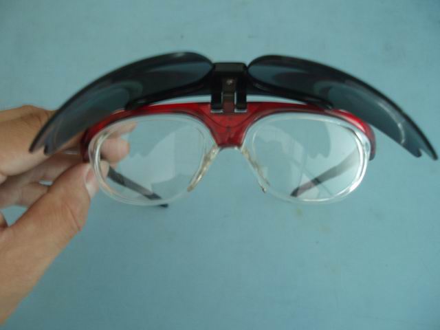 眼镜.JPG