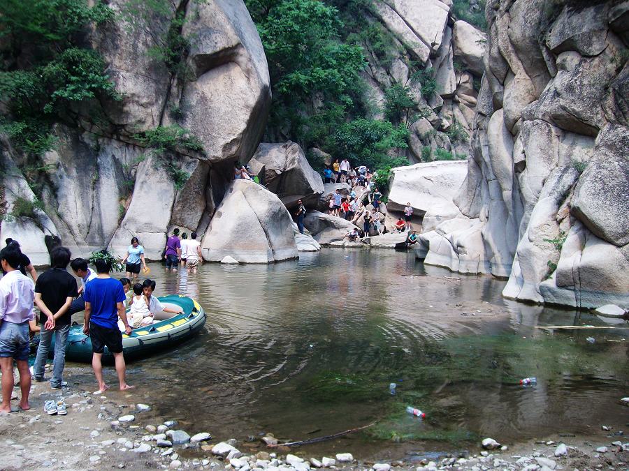 地方上的舟桥部队出来赚外快了