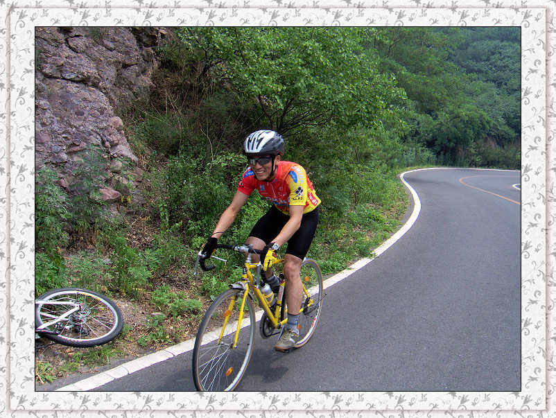 只抓拍到了小强、错过了hubro