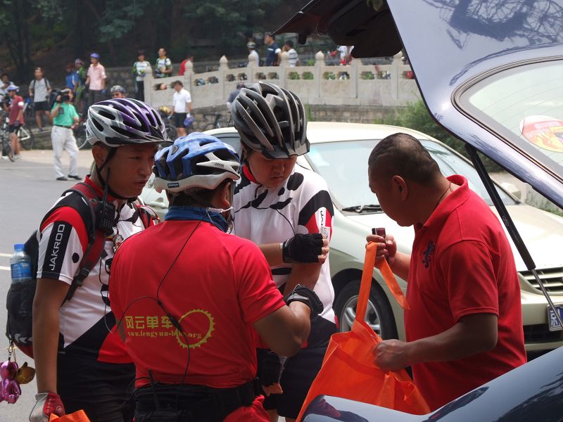 74骑游国0029.jpg