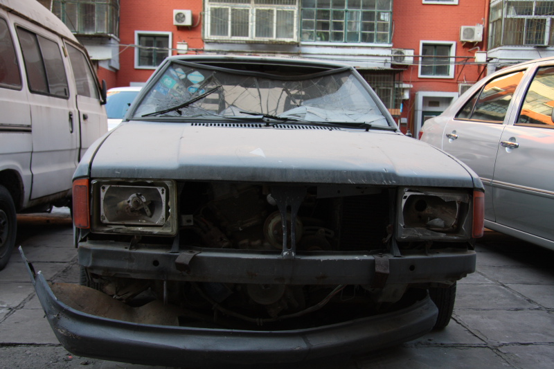 前苏联制造的—车的名字好像叫什么人。