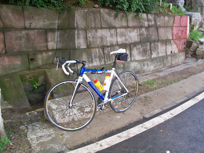 到达戒台寺石碑处