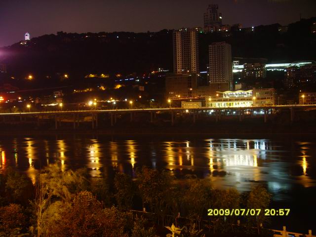 调整大小 SNV32159.JPG