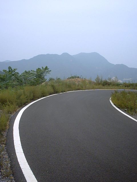 禅—涧之间的高山垭口