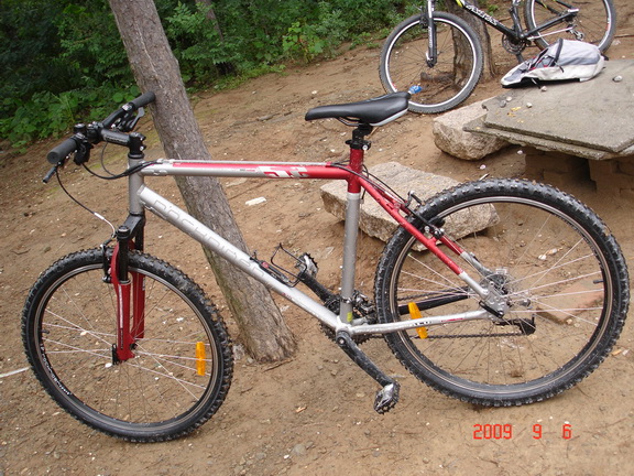 1983小巷的19寸大decathlon