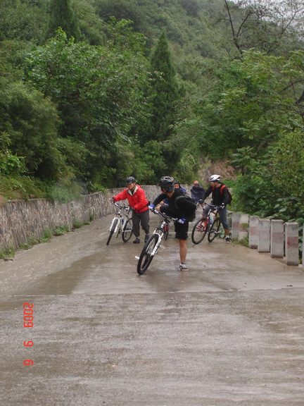 集体的推坡除了，爬坡王－泰山