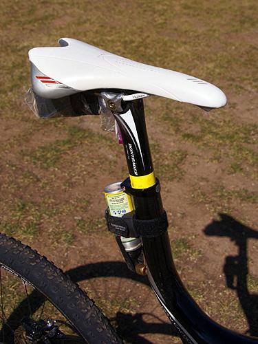 Lance_Armstrongs_Trek_Top_Fuel_98_saddle.jpg
