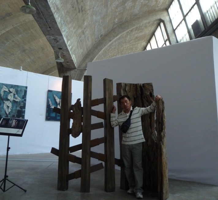 9 798的大车间里.jpg