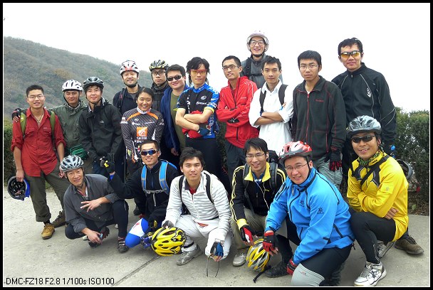 19人的大部队！超帅吧~呵呵~