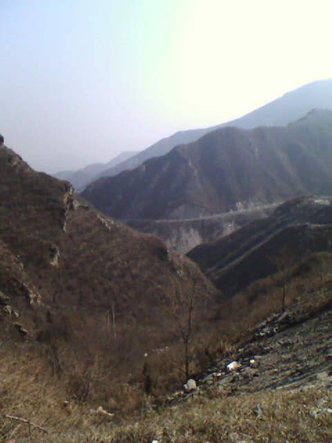 深秋高崖口很荒凉