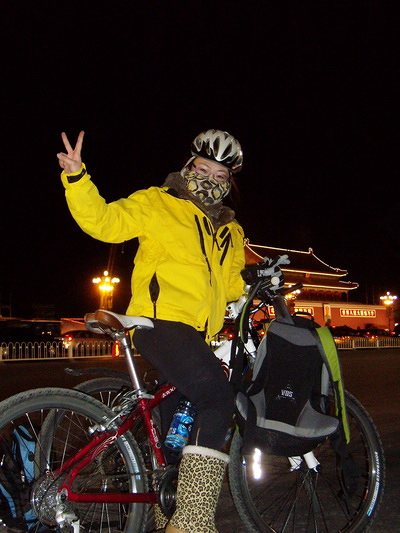 每次骑到天安门脑海就播放"我爱祖国天安门..."