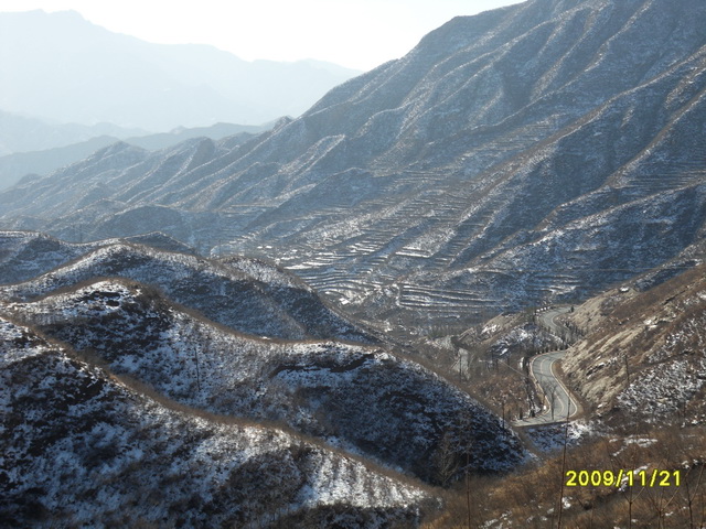 山上的雪景也不错么