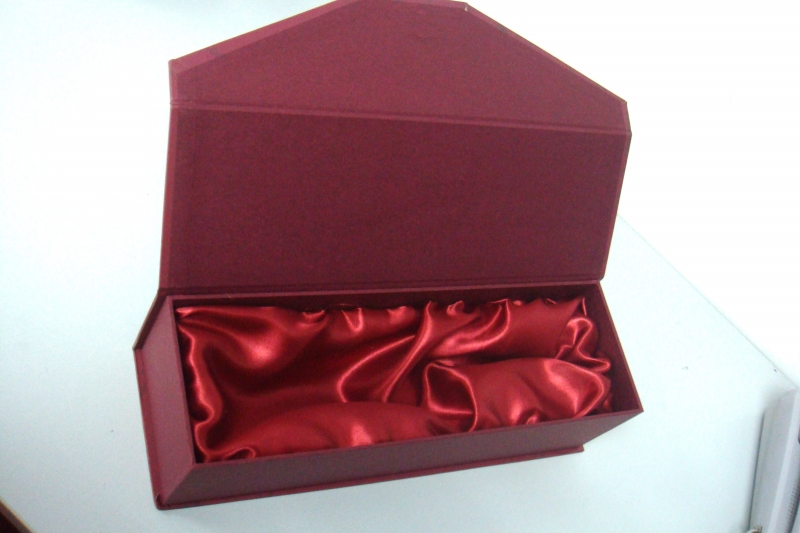 礼盒内_001.JPG