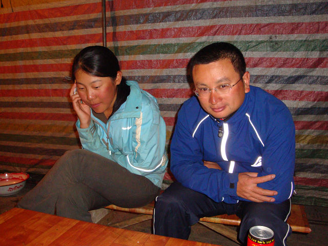 工布江达刷街，我们继续烧烤