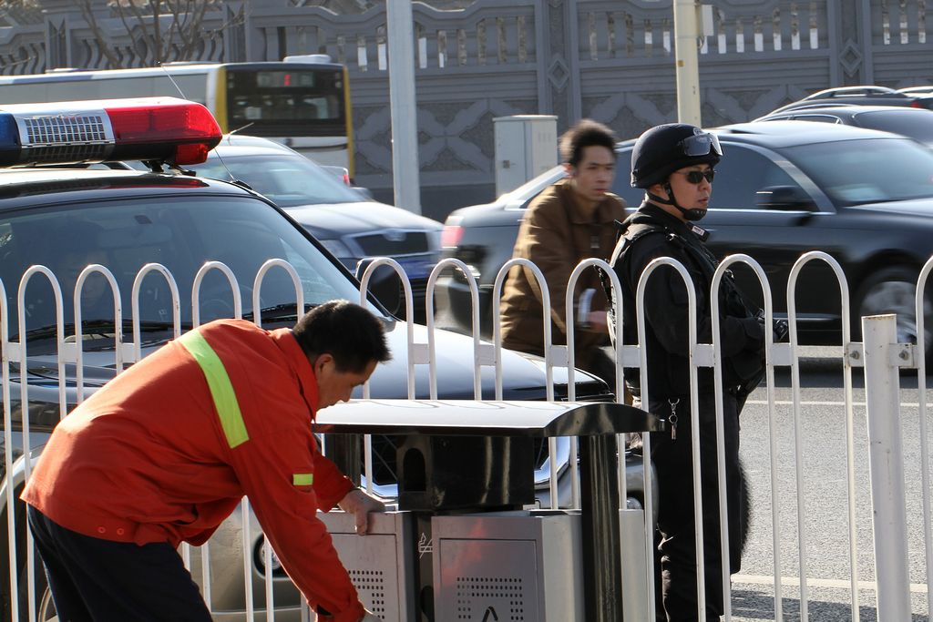 各忙各的。。。