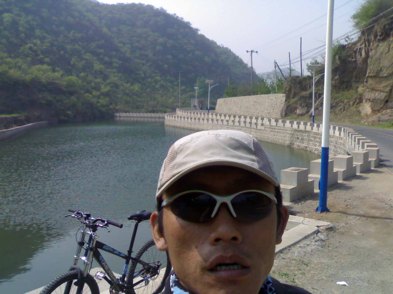 20100515582.jpg