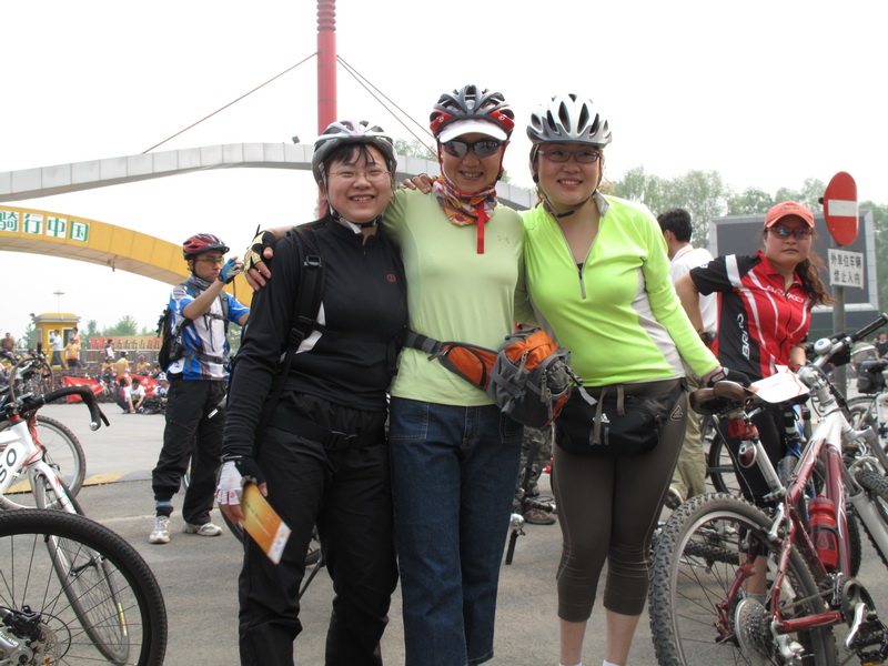 汪汪、烤土豆、加菲猫