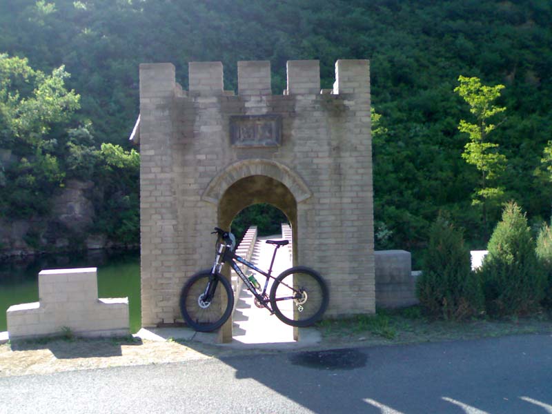 20100529714.jpg