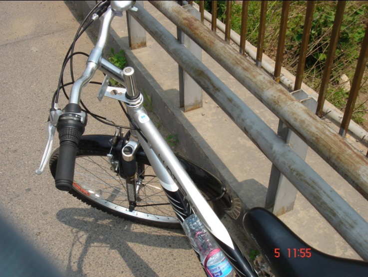 特别介绍，小妾，桂林人，一番保养后第一次在北方的路上驰骋