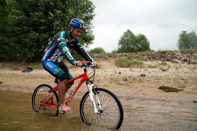 小肖开始下水。。。