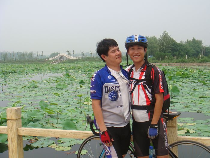 这张照片有点诡异哈