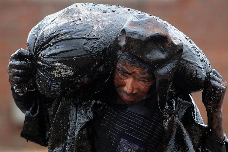 ss-100722-china-oilspill-ps_ss_full.jpg
