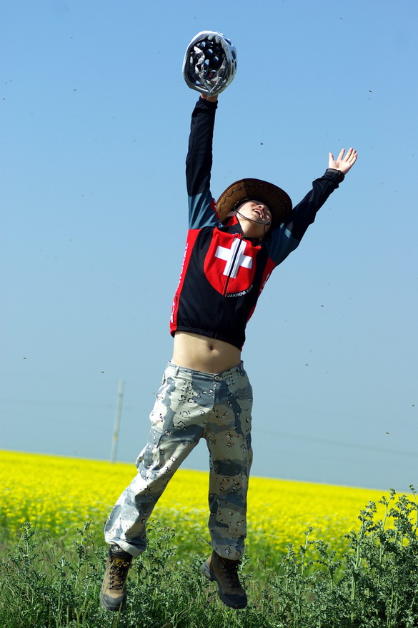 这个，这个……这叫“亮腹”