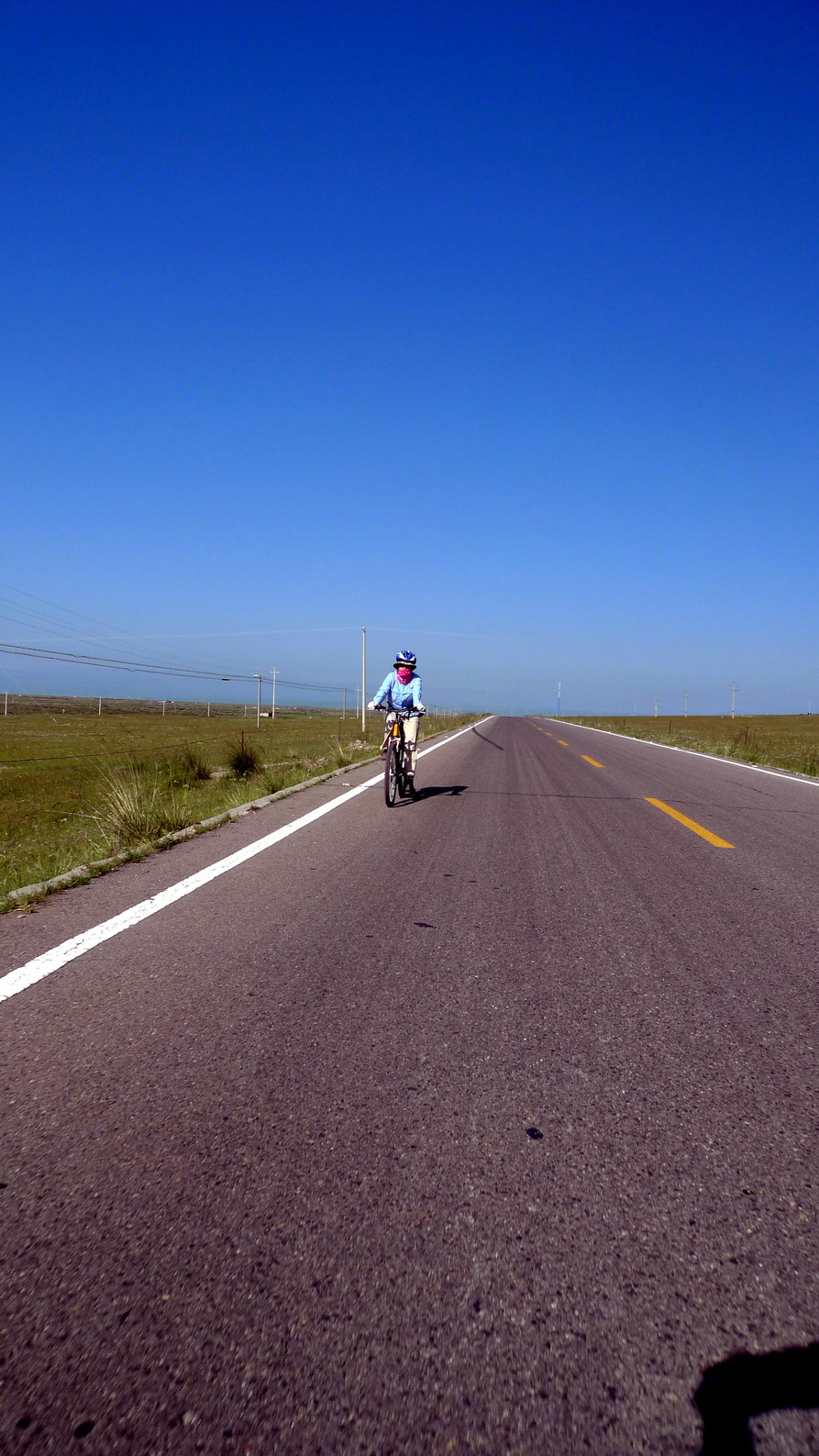 路况极好的环湖西路