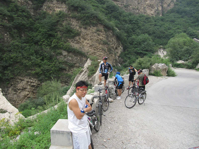 2010.8.7.25名骑友骑行白羊沟 033.jpg