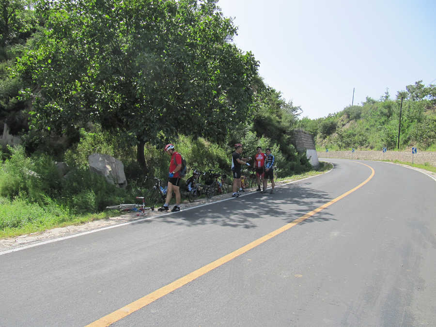 2010.8.14八人骑行四海 038.jpg