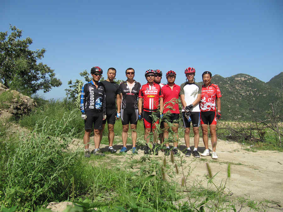 2010.8.14八人骑行四海 043.jpg