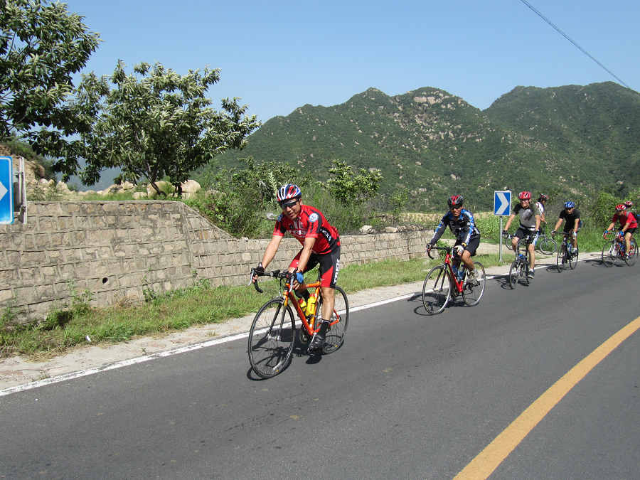 2010.8.14八人骑行四海 045.jpg